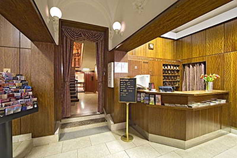 Hotel Sofia Прага Інтер'єр фото